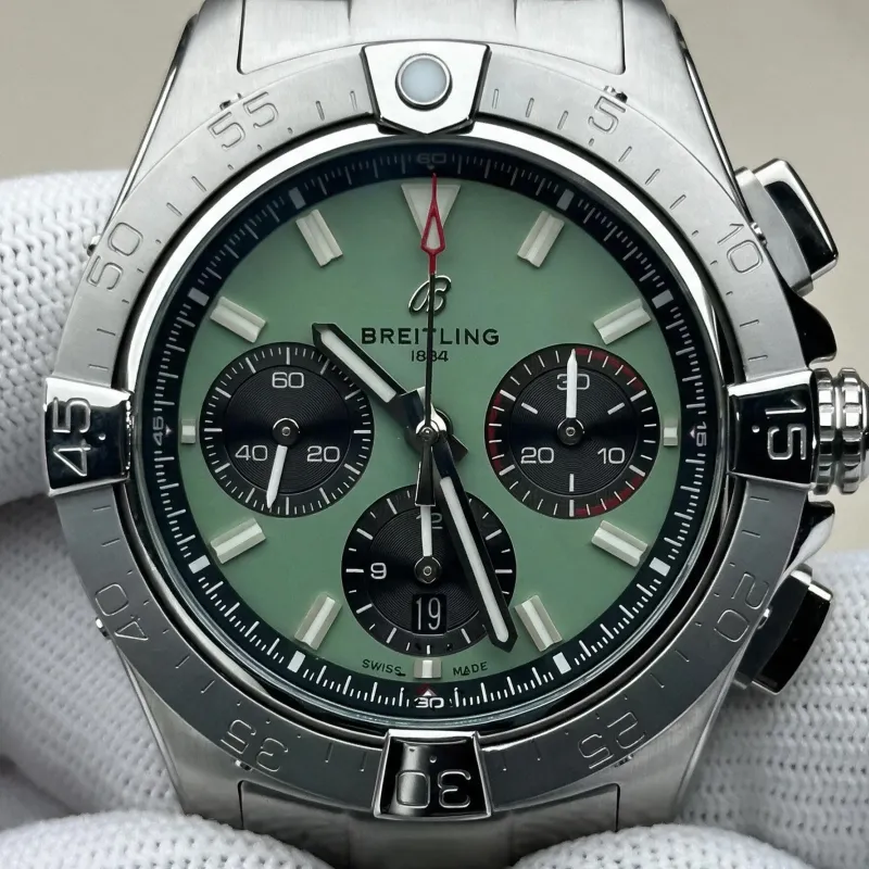 Breitling Chronomat B01 42 AB0147101L1A1 Replica - Mint Green Dial