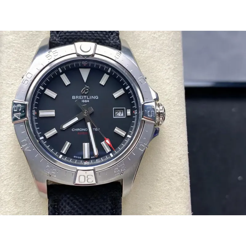 Breitling Avenger A17328101B1X1 Replica - Black Dial Fluted Bezel