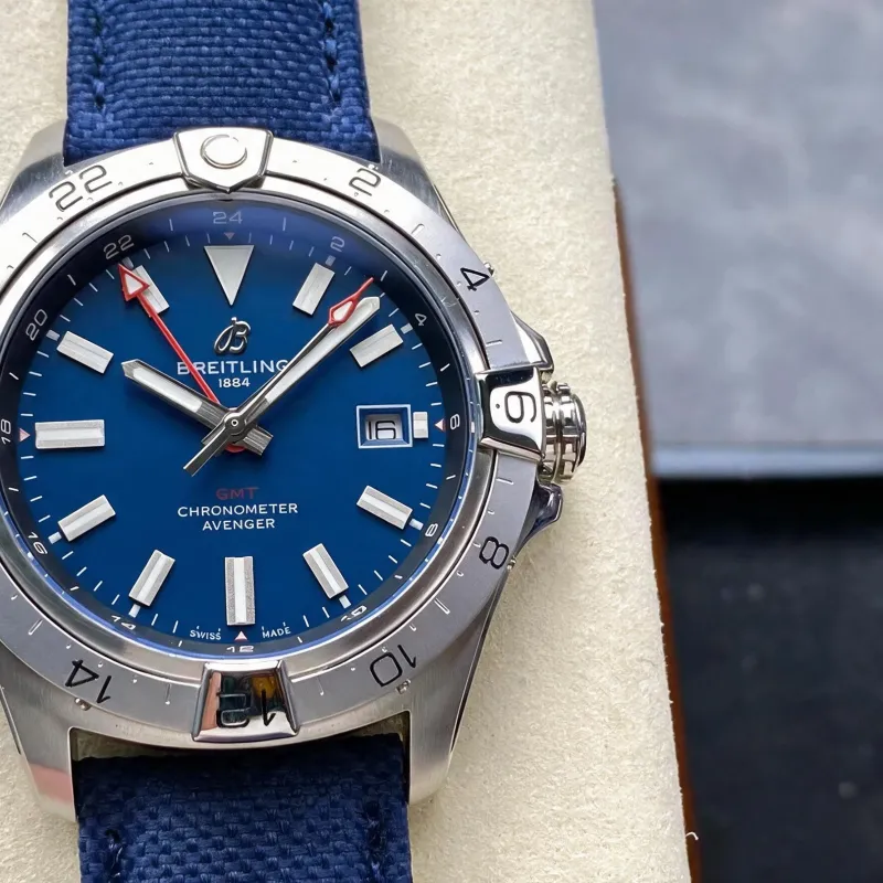 Breitling Avenger A32320101C1X1 Replica - Blue Dial Fluted Bezel