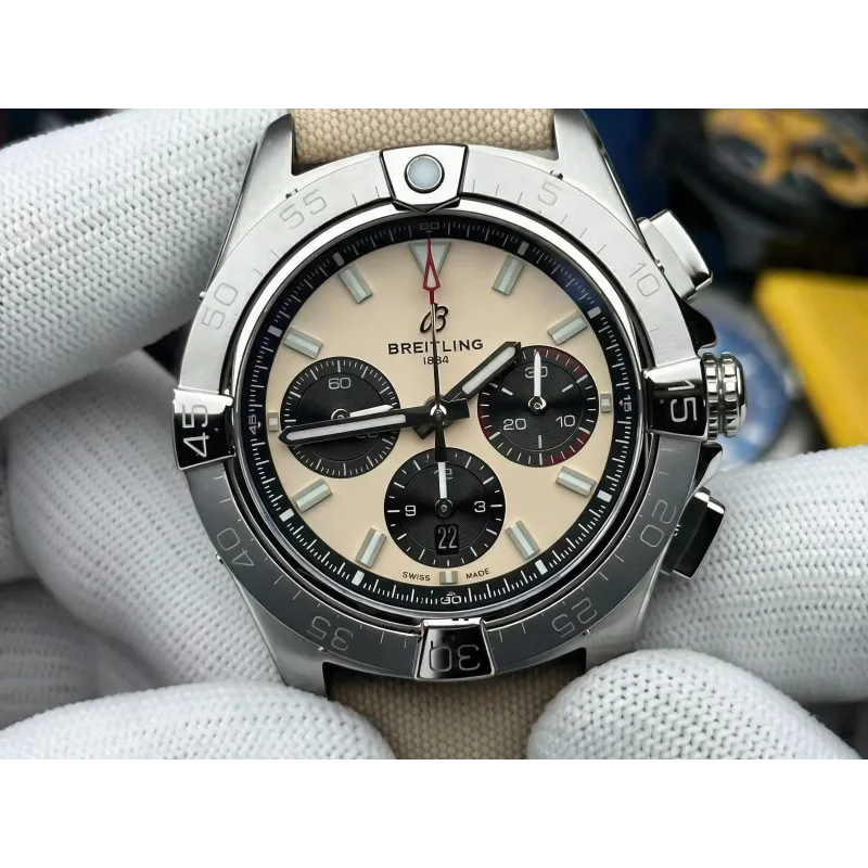 Breitling Avenger B01 Chronograph 44 AB0147101A1X1 Replica - Beige Dial