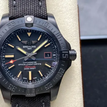 Breitling Avenger Blackbird 44 V17311101B1W1 Replica - Black Dial Titanium