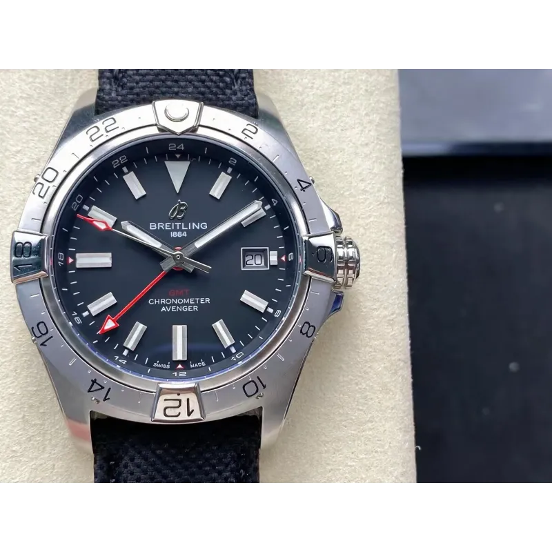 Breitling Avenger A32320101B1X1 Replica - Black Dial Fluted Bezel