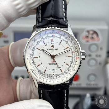 Breitling Navitimer A32310211G1P1 Replica - Silver Dial Fluted Bezel
