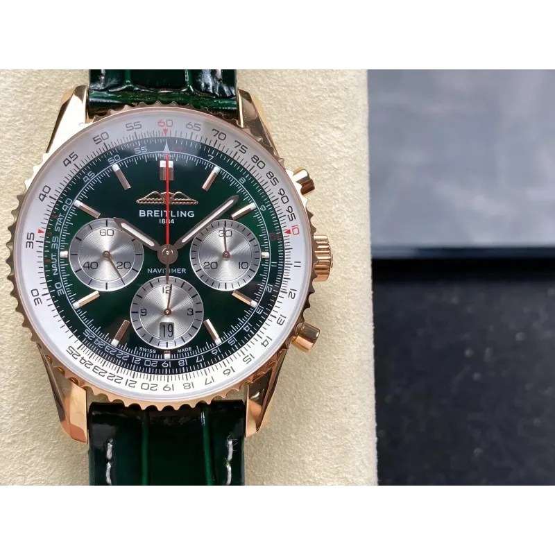 Breitling Navitimer RB01384A1L1P1 Replica - Green Dial Fluted Bezel