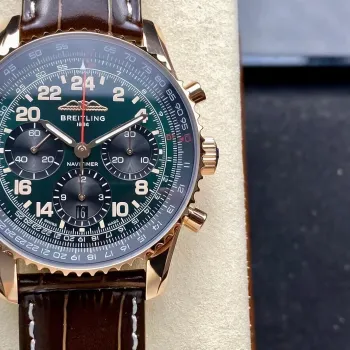 Breitling Navitimer RB12302A1L1P1 Replica - Green Dial Fluted Bezel