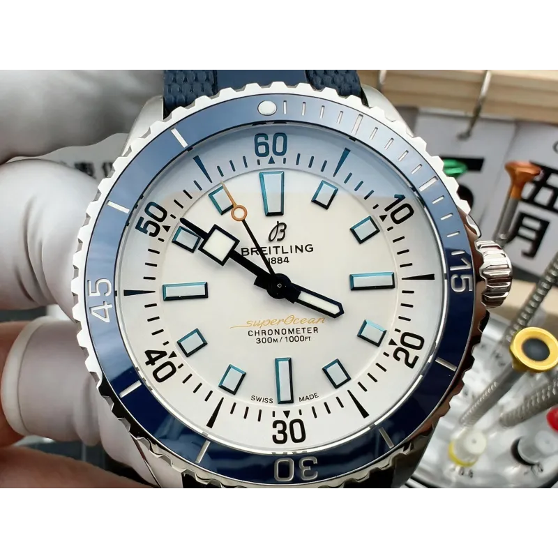 Breitling Superocean A17375E71G1S1 Replica - Silver Dial Fluted Bezel