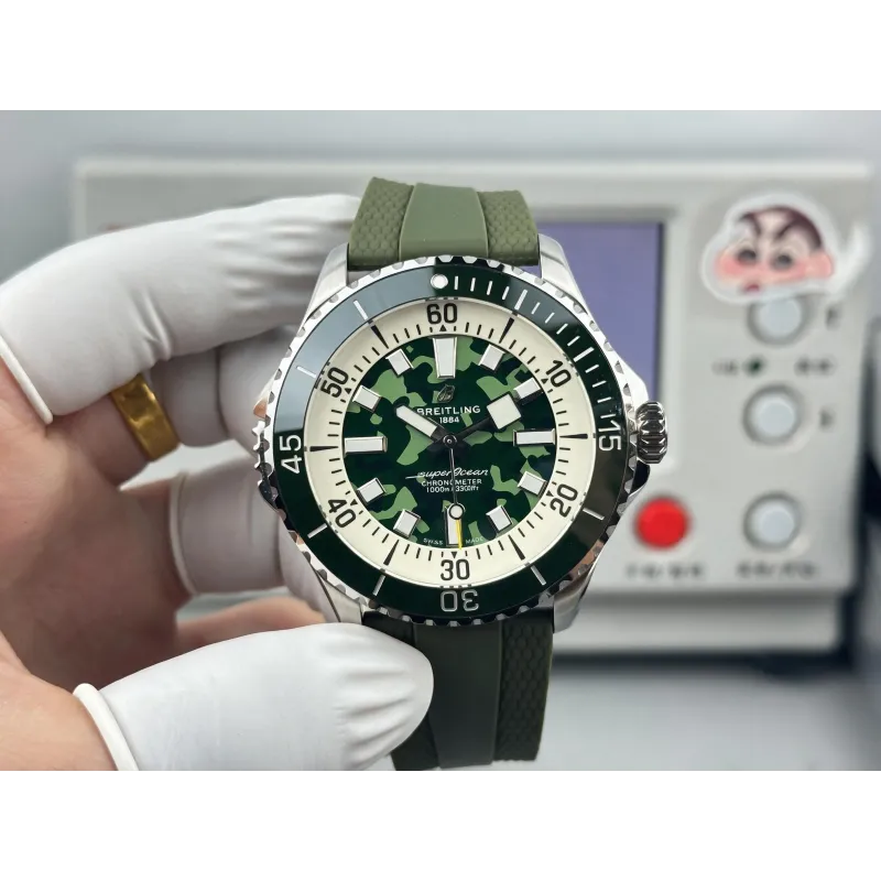 Breitling Superocean Automatic 46 E10379D31L1S1 Replica - Green Dial Rubber Strap