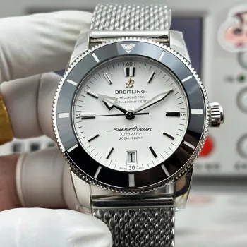 Breitling Superocean Heritage AB202012/G828/152A Replica - Silver Dial Milanese Mesh