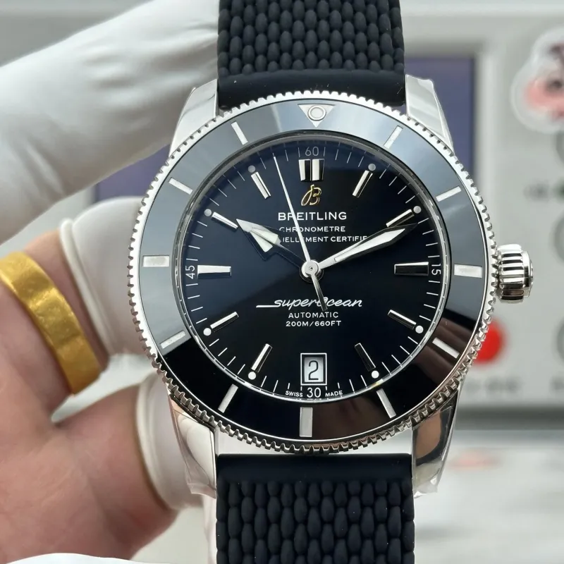 Breitling Superocean Heritage AB201012 Replica - Black Dial Rubber Strap