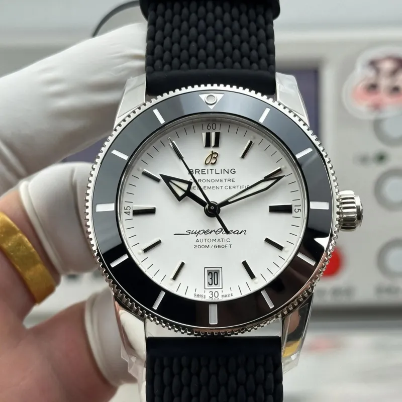 Breitling Superocean Heritage AB201012 Replica - Silver Dial Milanese Mesh
