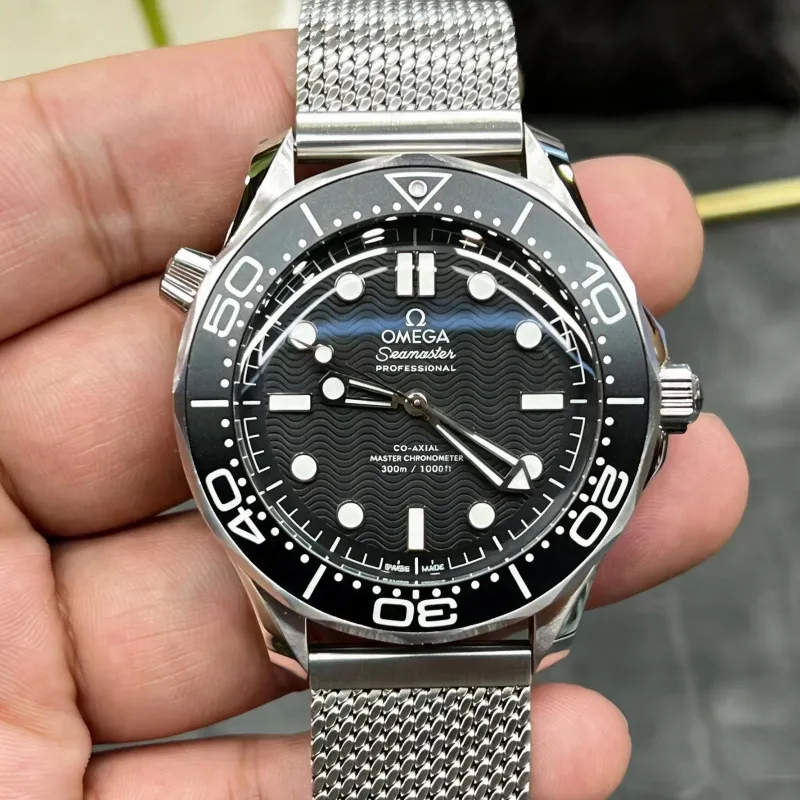 Omega Seamaster 210.30.42.20.01.010 Replica - Black Dial Fluted Bezel