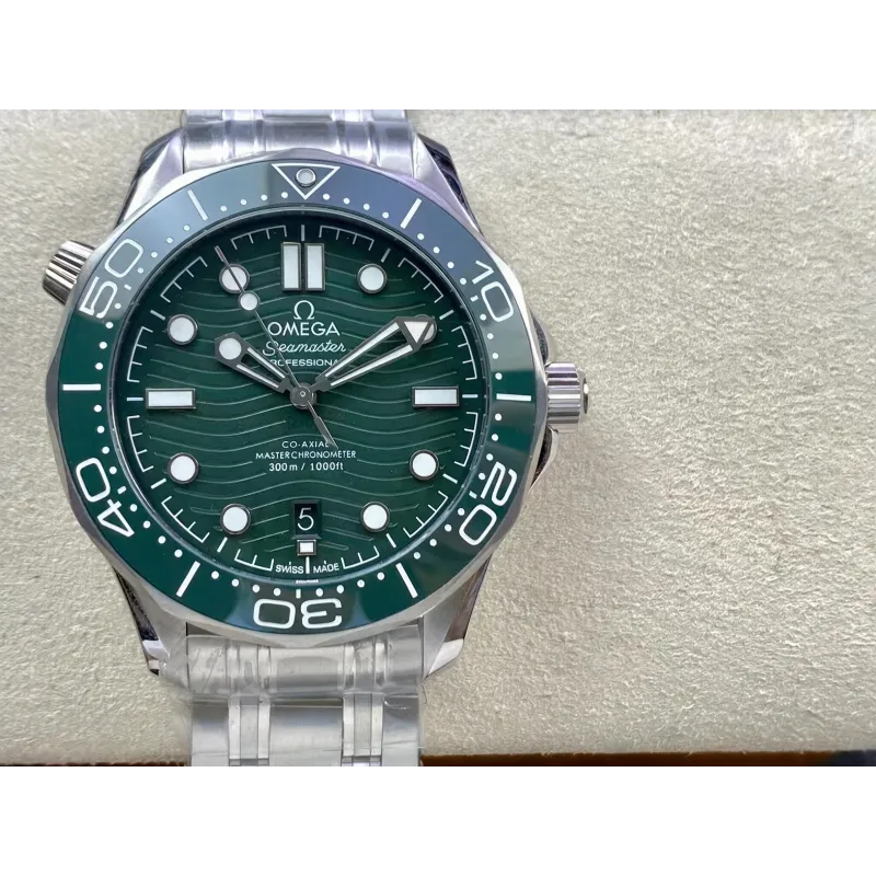 Omega Seamaster Diver 300M 210.30.42.20.10.001 Replica - Green Dial
