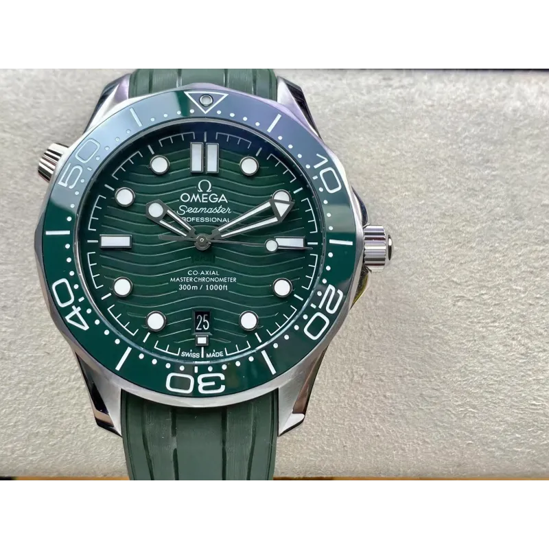 Omega Seamaster Diver 300M 210.32.42.20.10.001 Replica - Green Dial