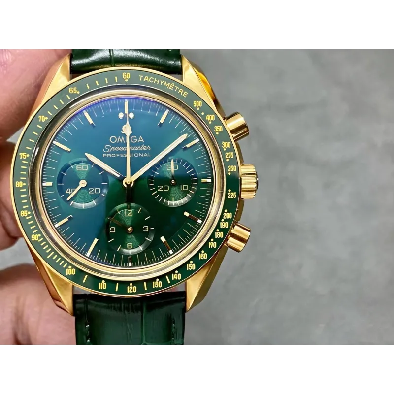 Omega Speedmaster 310.63.42.50.10.001 Replica - Green Dial Tachymeter Bezel