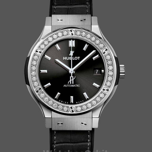 Unisexs Hublot Classic Fusion 38mm Titanium & Ceramic - 565.NX.1470.LR.1204 Black Replica Watch Image