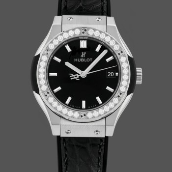 Women's Hublot Classic Fusion 33MM Lady  581.NX.1171.LR.1104 Black