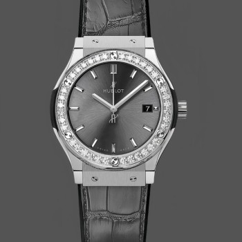 Women's Hublot Classic Fusion 33MM Grey Lady  581.NX.7071.LR.1104 Grey
