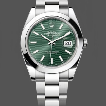 Men's Rolex Datejust 41-126300 0021, Steel, Oyster Bracelet, Smooth Bezel Green Dial